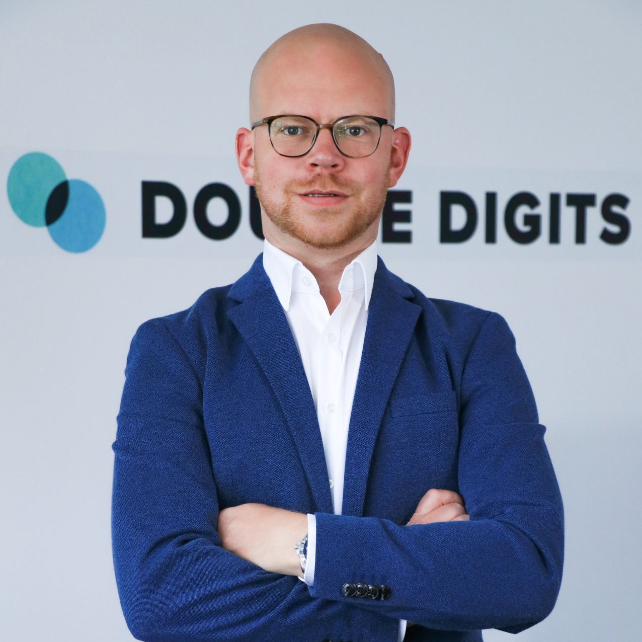 Von der Idee zum Erfolg: Wie der Gründer der Digitalagentur Double Digits GmbH sein Geschäft aufgebaut hat